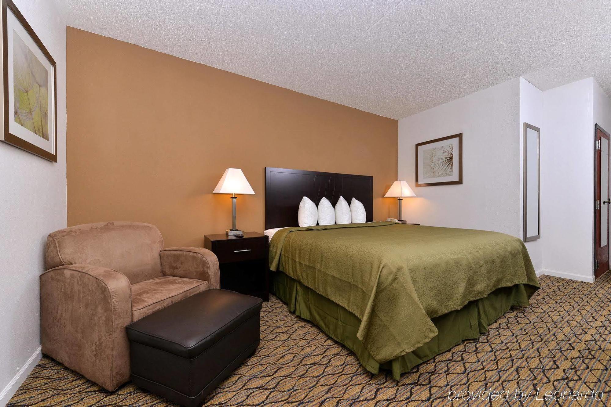 Quality Inn & Suites Matteson Near I-57 Εξωτερικό φωτογραφία